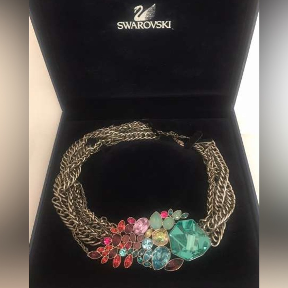 Authentic Swarovski beautiful Multi Color Tropical Collar Necklace NIB. - Picture 3 of 15